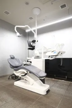معاینات دندانپزشکی نقش بسیار مهمی در تشخیص ضایعات اولیه پوسیدگی دارد
